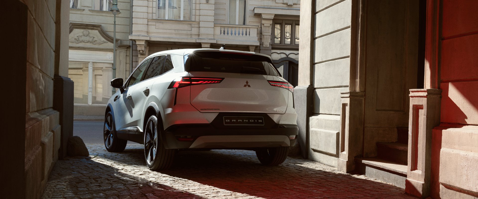 Nové Mitsubishi Grandis - pokračování na exteriér